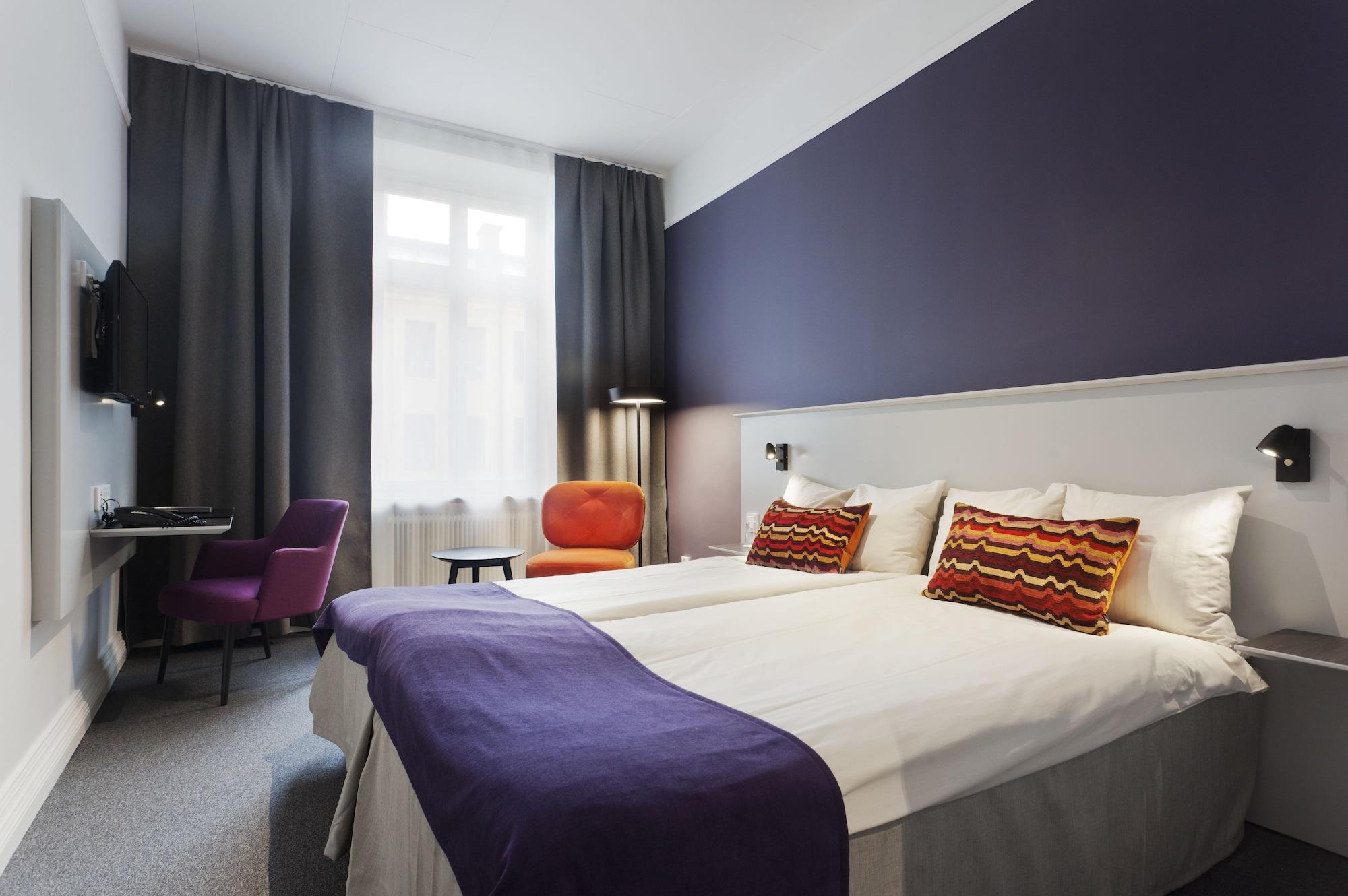 Hotel Oerebro Exteriér fotografie