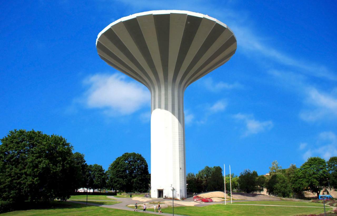 Hotel Oerebro Exteriér fotografie